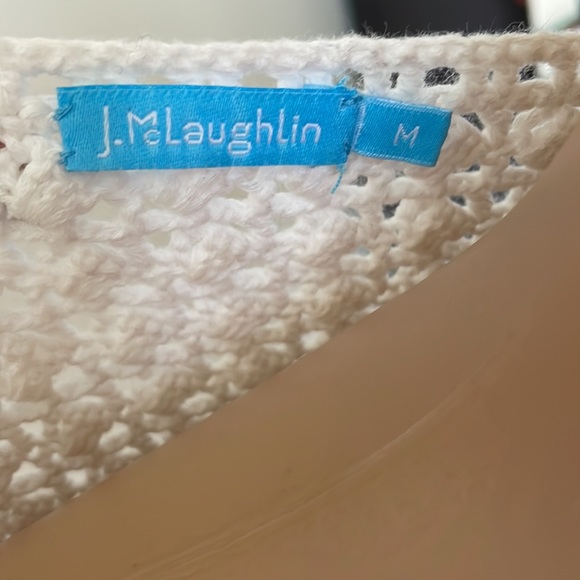 J. McLaughlin Women’s White Top Size Medium - Picture 4 of 5